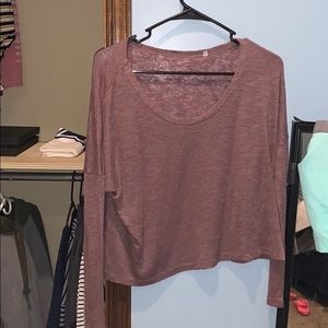 Long sleeve crop top